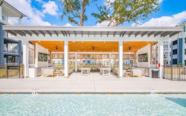 Photo - 9691 Patriot Blvd