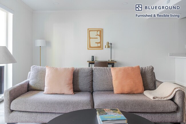 Photo - 141 Wellesley Cres Unit FL2-ID2090