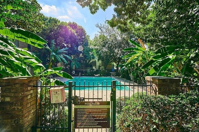 Photo - 10047 Westpark Dr Unit 46