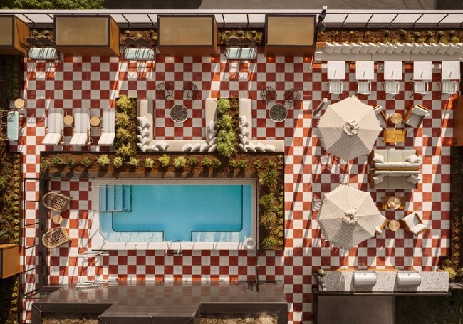 Building Photo - Memoir Buckman