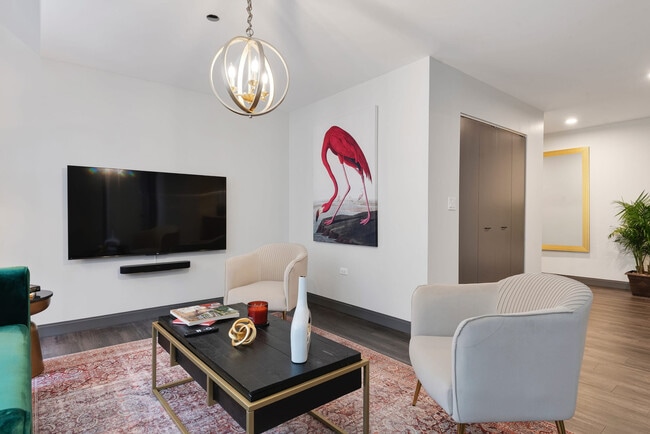 Photo - 29 S LaSalle St Unit ID1029598P