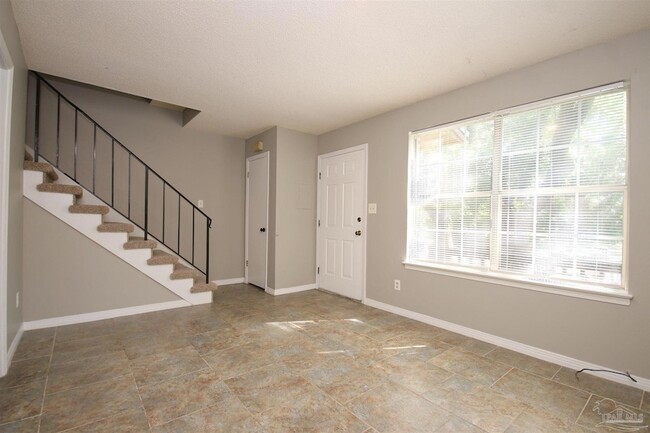 Photo - 416 Waycross Ave
