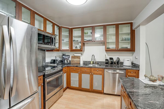 Photo - 655 5th St Unit ID1305250P