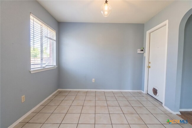 Photo - 5707 Montrose Dr