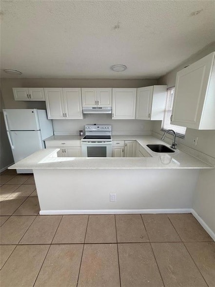 Photo - 1235 W River Dr Unit 3