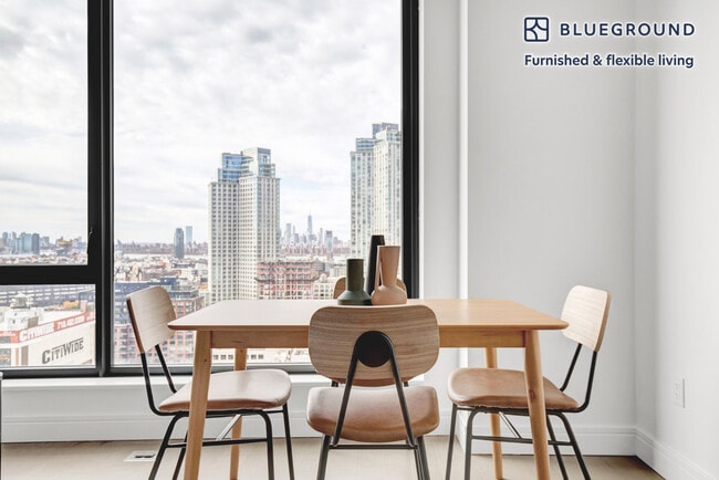 Photo - 27-19 44th Dr Unit FL23-ID674