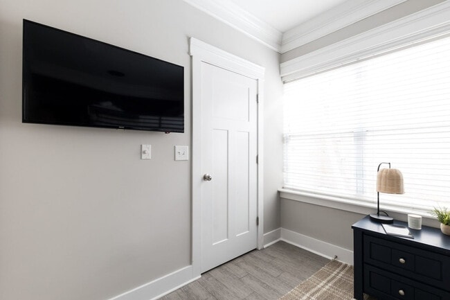 Photo - 1302 Wedgewood Ave Unit ID1043946P