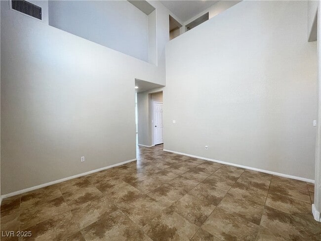 Photo - 8324 San Mateo St