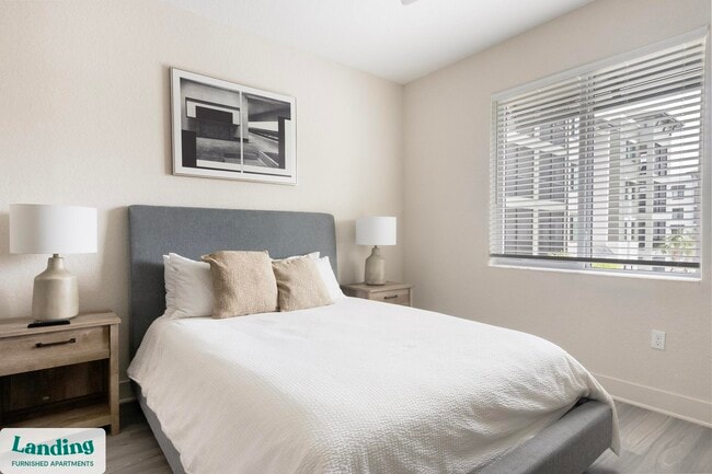 Building Photo - 9650 52nd Ave E Unit 01-214.1406387