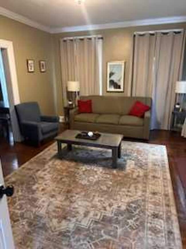 Photo - 2004 Capitol Ave Unit ID1043879P