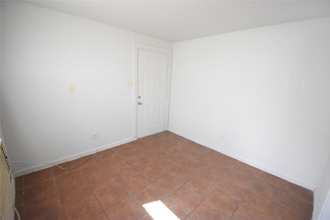 Photo - 4353 Brinkley St Unit 5