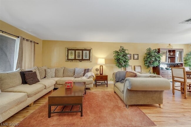 Photo - 3225 Mountain Spring Rd