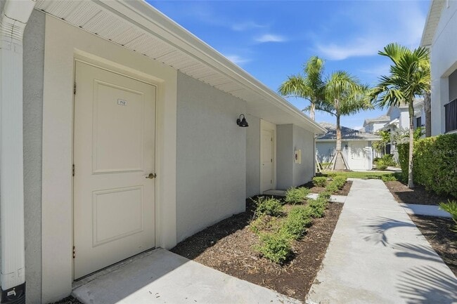 Photo - 14204 Heritage Landing Blvd Unit 712