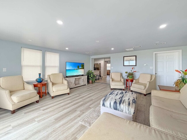 Building Photo - 6403 S Hwy A1A Unit SI FL1-ID1044462P