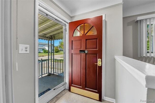 Photo - 3216 Maplewood Ave