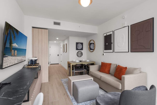 Photo - 225 N Miami Ave Unit ID1372964P