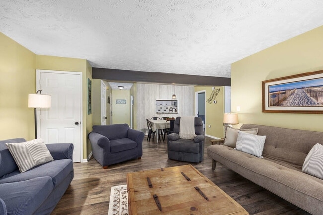 Photo - 6542 Bella Vista Dr NE Unit SI FL1-ID1494634P