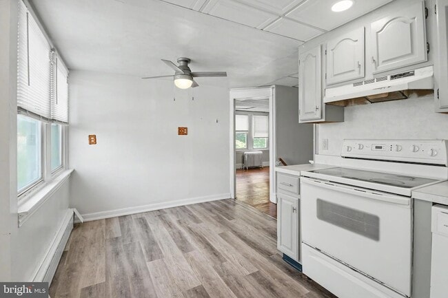 Photo - 59 N Schuylkill Ave