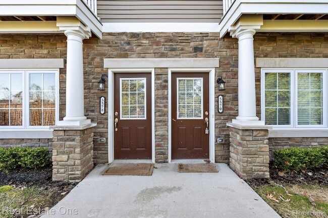 Photo - 5570 Arbor Chase Dr