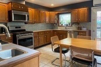 Photo - 39 Walker St