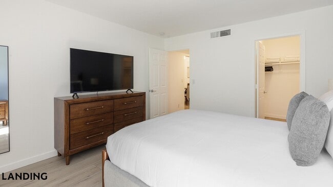 Photo - 1455 E Katie Ave Unit E16