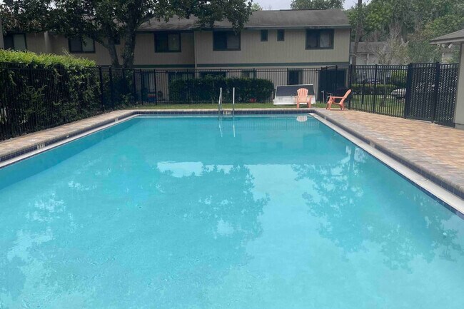 Photo - 2300 SW 43rd St Unit ID1359101P