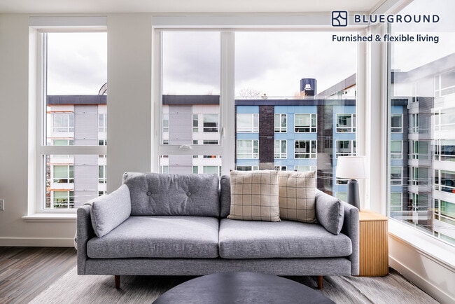 Photo - 1000 E Yesler Wy Unit FL8-ID846