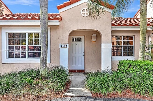 Building Photo - 1439 Springside Dr