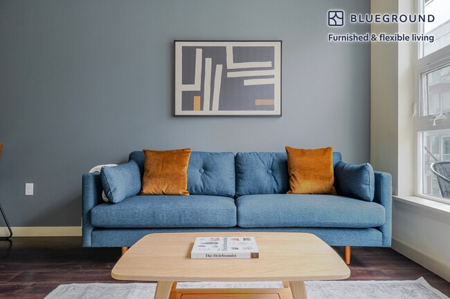 Photo - 1414 10th Ave Unit FL6-ID947