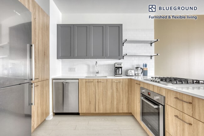 Photo - 1035 W Van Buren St Unit FL11-ID754