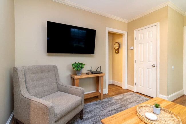 Building Photo - 1416 S Dixon Dr Unit SI ID1043499P