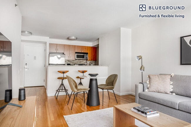 Photo - 120 W 21st St Unit SI FL8-ID704