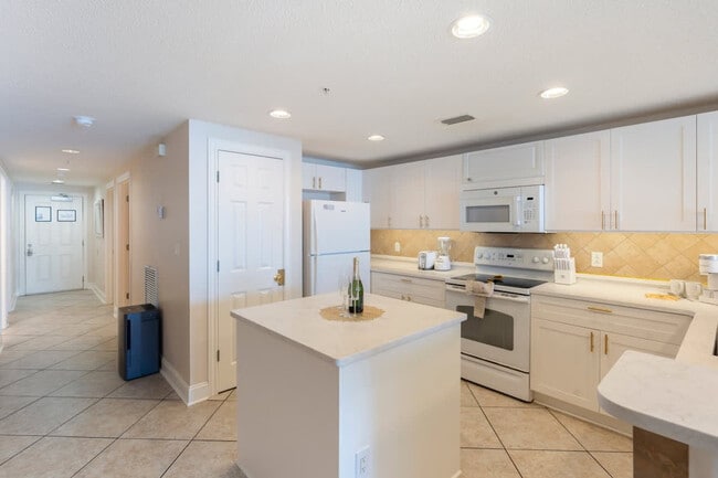 Photo - 10811 Front Beach Rd Unit FL16-ID1354928P