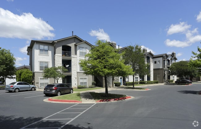 Building Photo - The Brodie