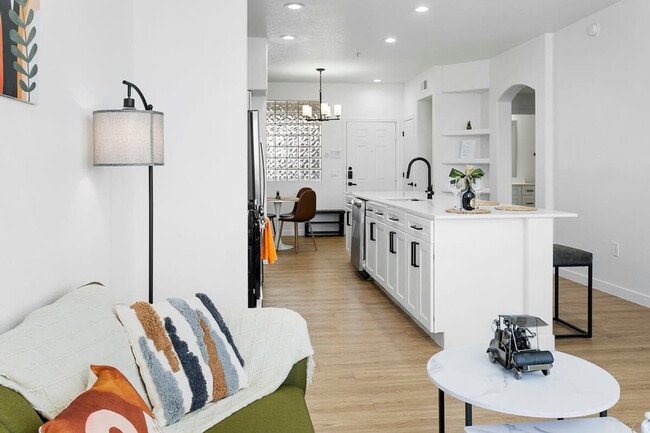 Photo - 9450 W Cabela Dr Unit SI ID1014318P