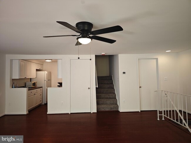 Photo - 9813 Hellingly Pl