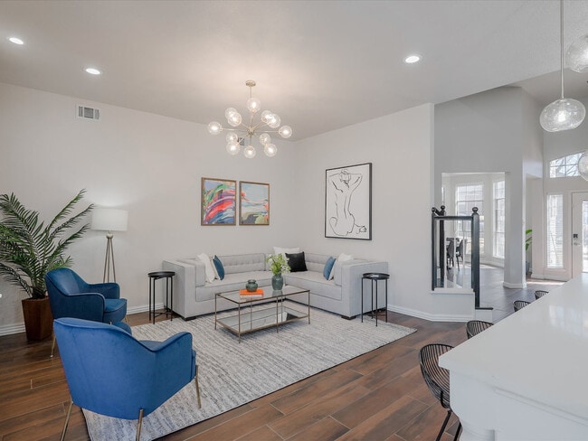 Photo - 2620 Bordeaux Dr Unit ID1019535P