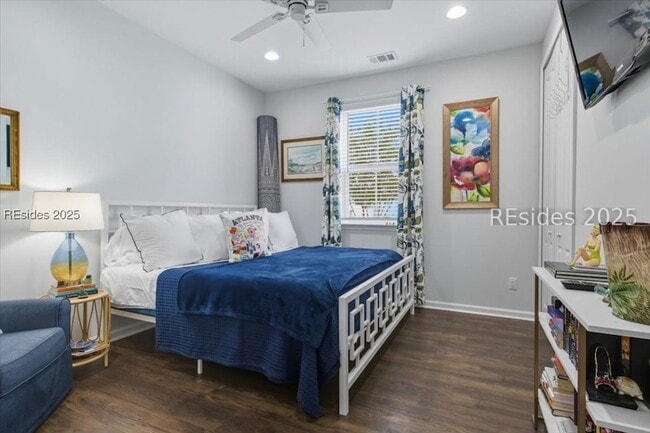 Photo - 119 Sandbar Ln