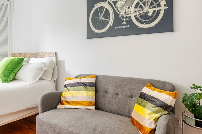 Photo - 765 Washington St Unit FL2-ID1055582P