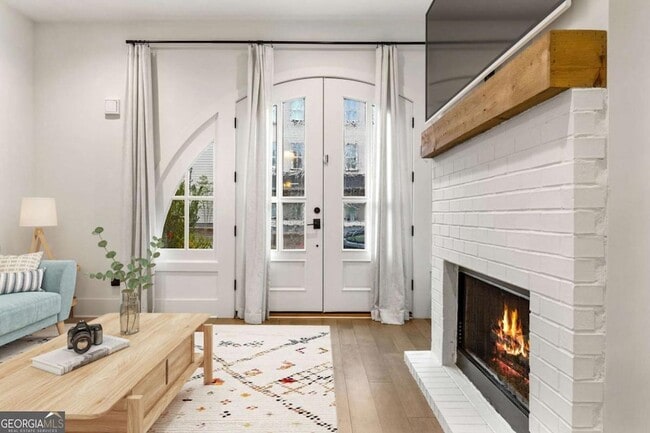 Photo - 510 Heatherden Ave