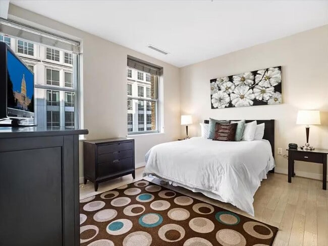 Photo - 1456 H St NW Unit ID1039861P