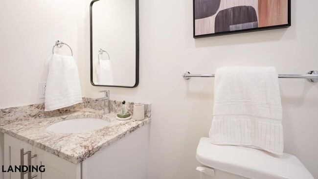 Photo - 425 20th St S Unit 204