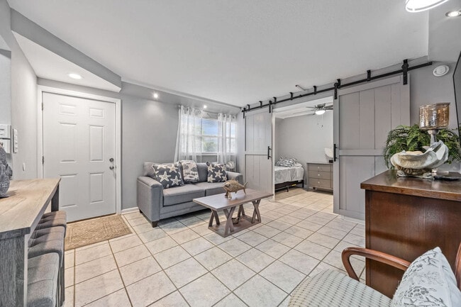 Building Photo - 302 Lincoln Ave Unit SI ID1523018P