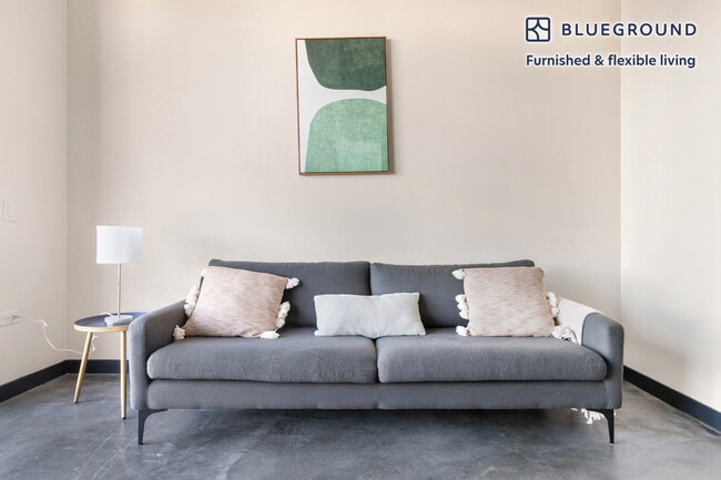 Photo - 1647 N Milwaukee Ave Unit FL4-ID1386