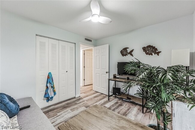 Photo - 8081 S Woods Cir Unit 10