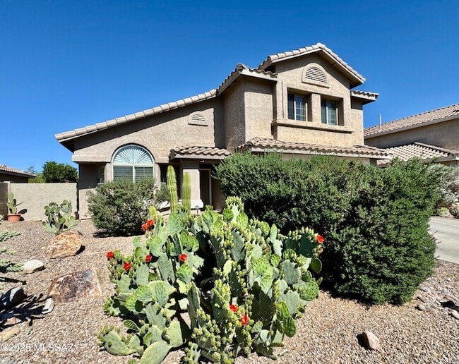 Building Photo - 12768 N Lantern Way