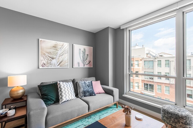 Photo - 425 8th St NW Unit SI FL6-ID1253