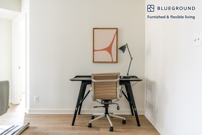 Photo - 4650 Washington Blvd Unit FL9-ID1004