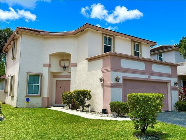 Building Photo - 7470 NW 1st Pl