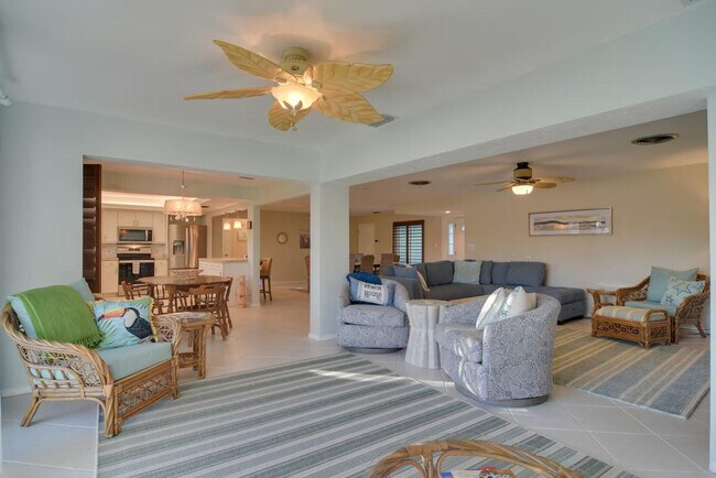 Photo - 301 N Tessier Dr Unit SI ID1385713P